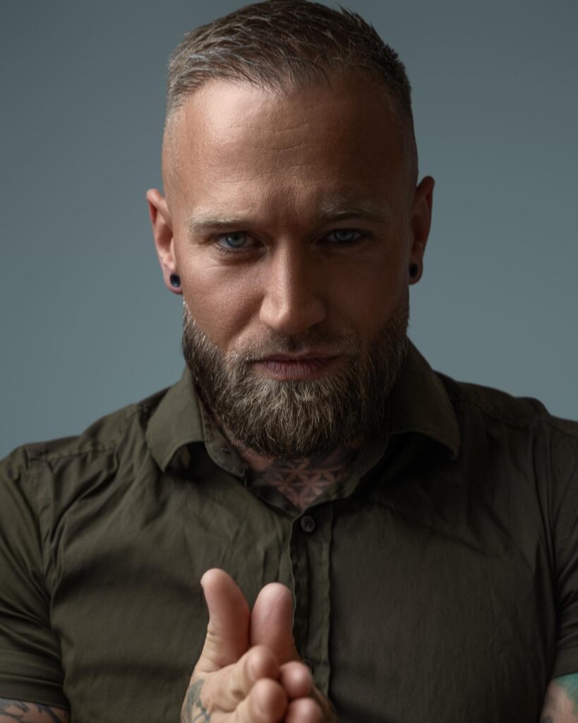 Stoere witte man
